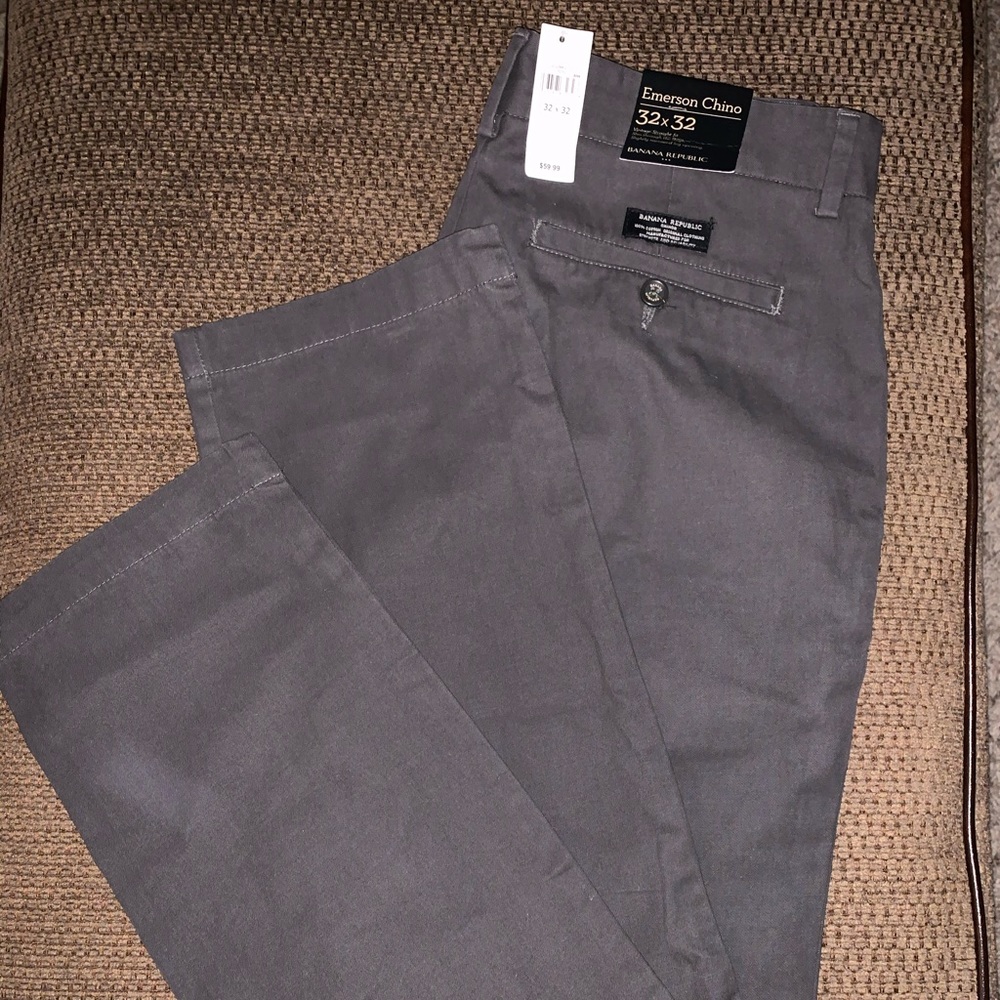Men’s brand new Banana Republic Emerson Chino